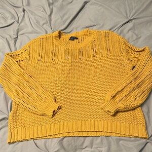 American Eagle Outfitters Yellow Crew Neck Sweater Chunky Knit 🌸